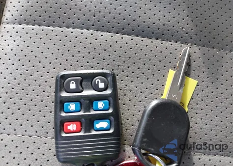 2007 Mercury Monterey Luxury z USA, uszkodzony, nr VIN 2MRDA222X7BJ00380